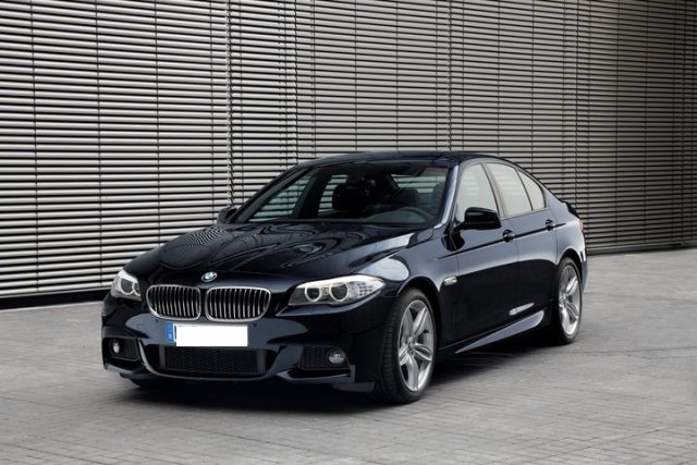 Noleggio Bmw 530